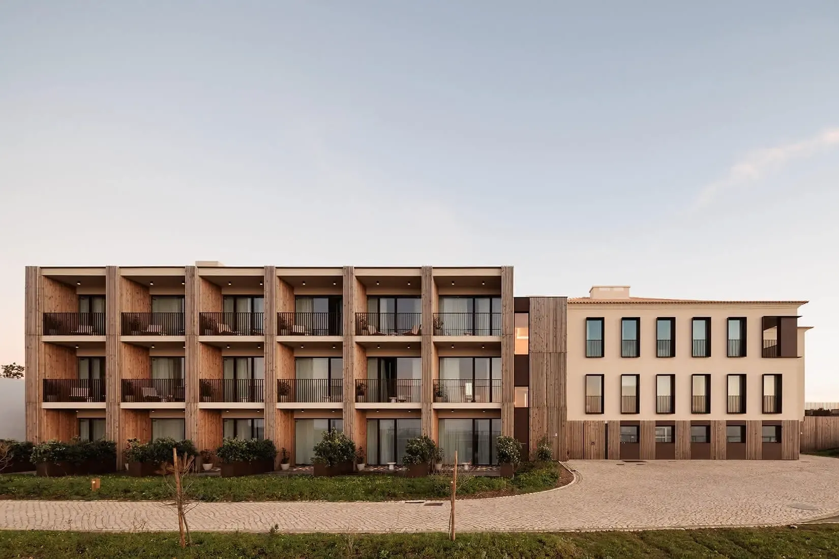 Aethos ericeira